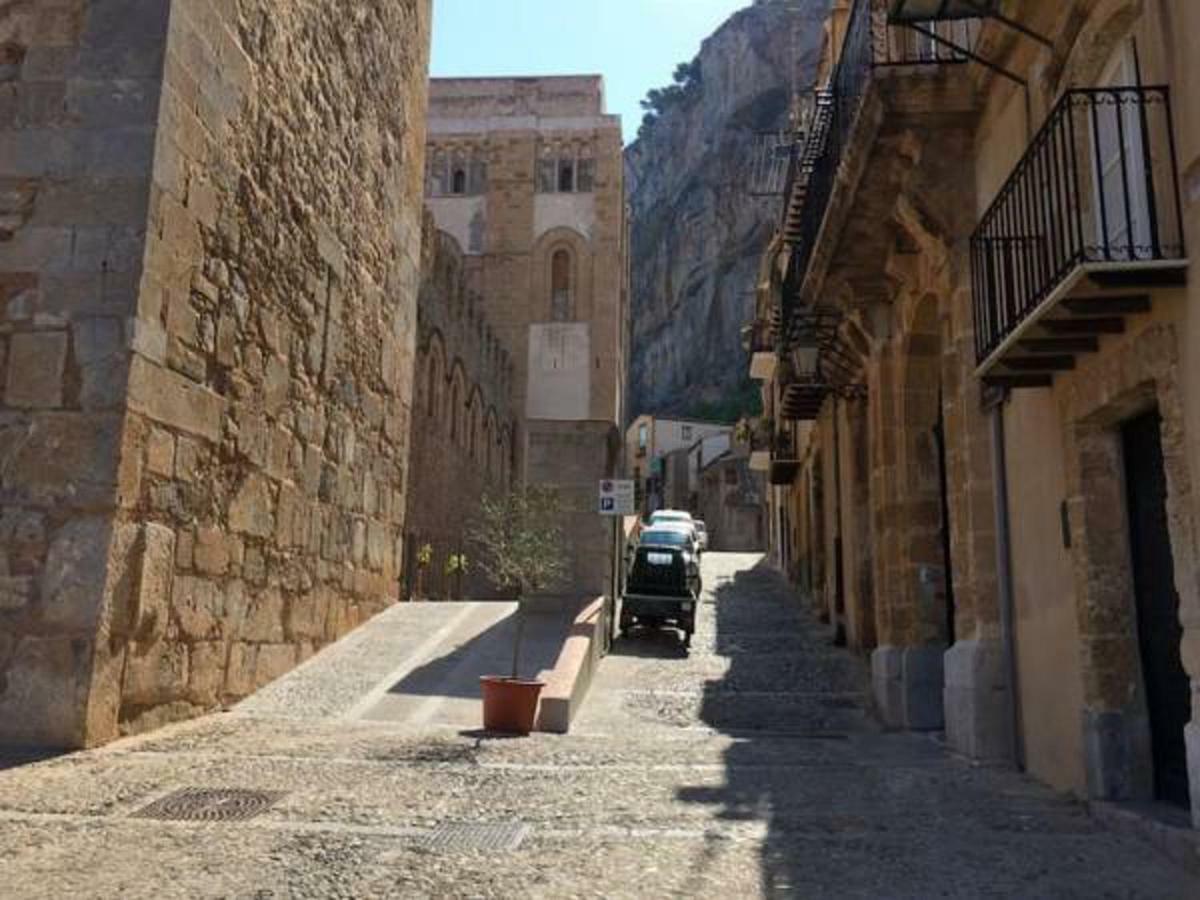 Cefalu Cathedral Palace Exteriér fotografie